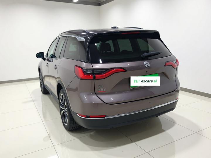 ES8 2020 415KM 7-Seater photo 4