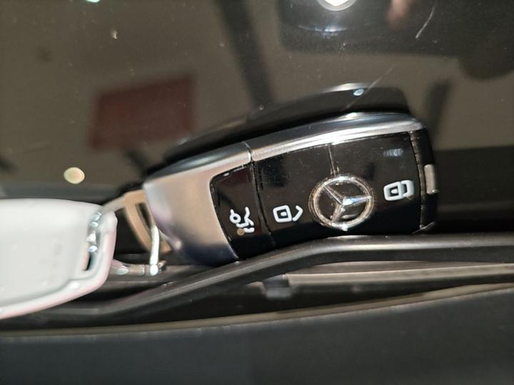 E-Class 2022 Facelift E 300 L Luxury photo 8
