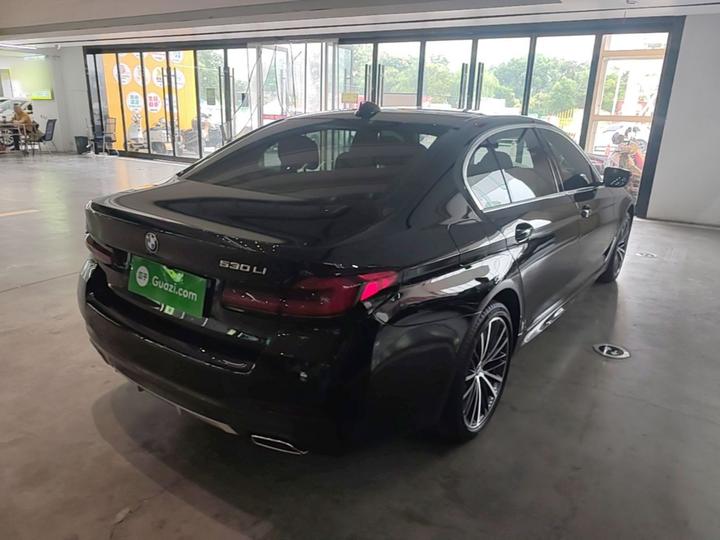 5 Series 2022 Facelift 530Li Leading M Sport Package photo 6
