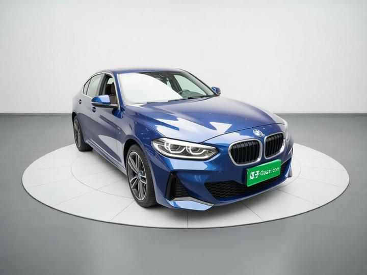 1 Series 2021 120i M Sport photo 3