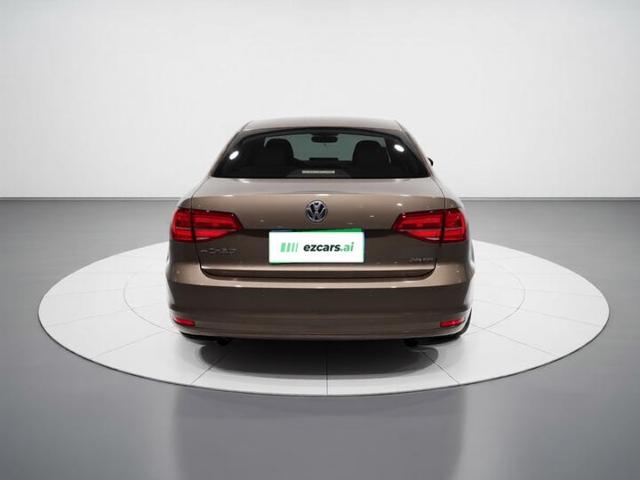 Sagitar 2015 230TSI AT Comfort photo 5