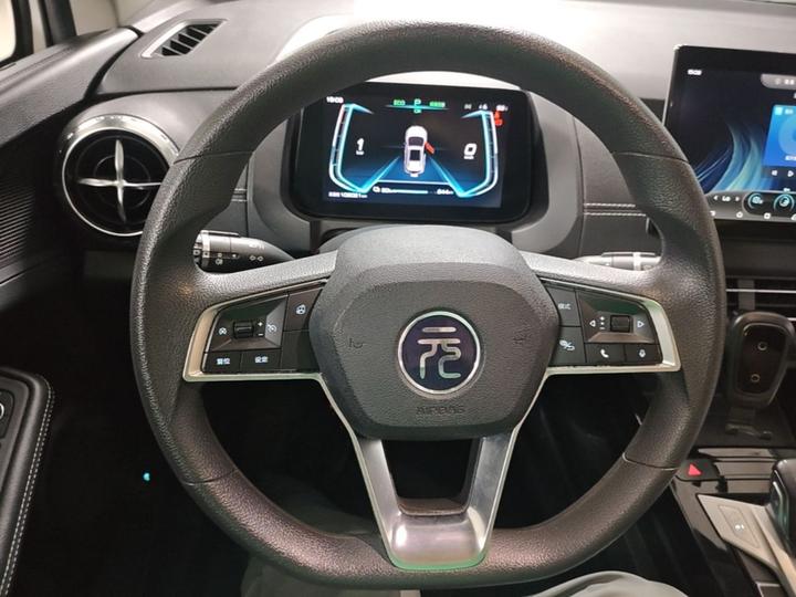 Yuan EV 2019 EV360 Connected photo 2