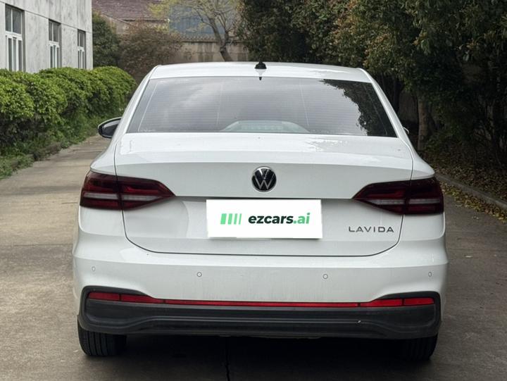 Lavida 2024 1.5L AT photo 4