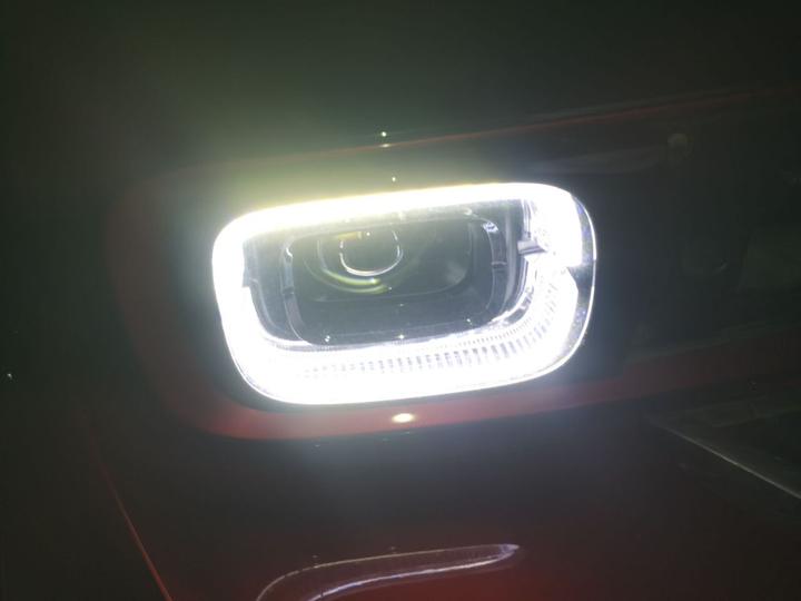 E300 2020 Plus photo 7