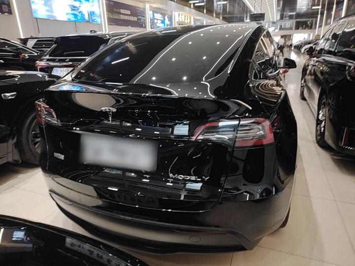 Model Y 2022 Facelift RWD photo 5