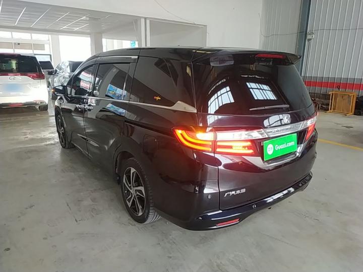 Odyssey 2015 Facelift 2.4L Smart photo 4