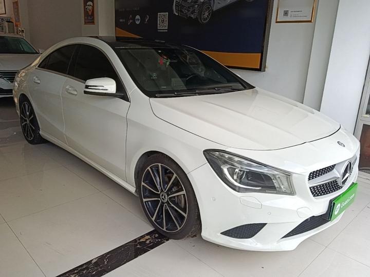 CLA 2015 CLA 200 photo 3