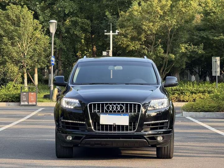 Q7 2014 35 TFSI Progressive photo 4