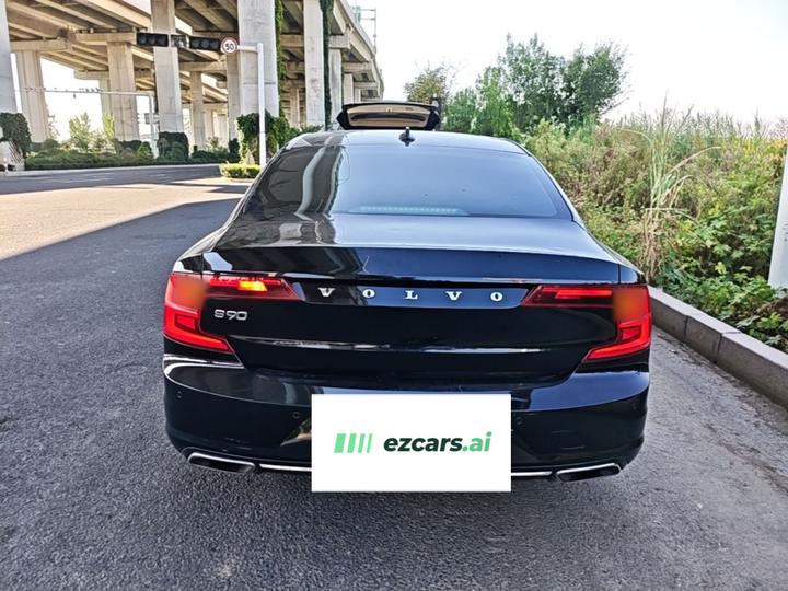 S90 2017 T4 photo 3