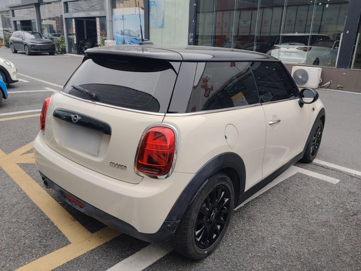 2018 1.5T COOPER Classic photo 4
