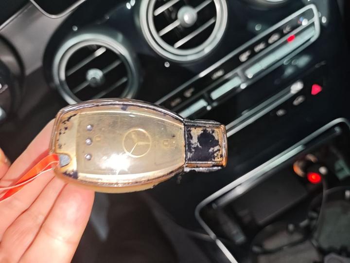 GLC 2018 GLC 200 4MATIC photo 8