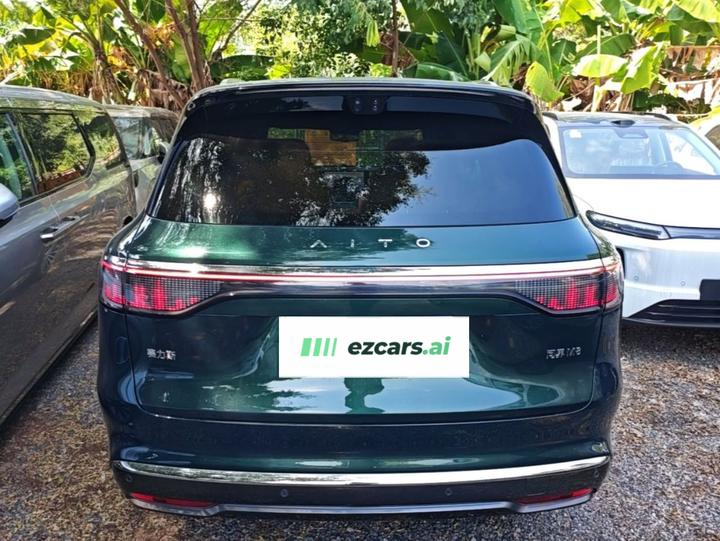 HIMA AITO M8 2025 EREV Ultra 53.4kWh 6-Seater 192-Line LiDAR photo 5