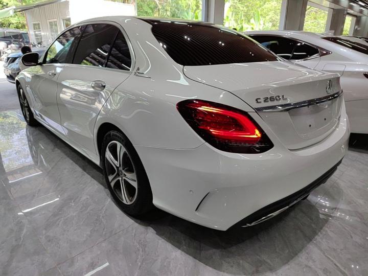 C-Class 2019 Facelift C 260 L Sport photo 4