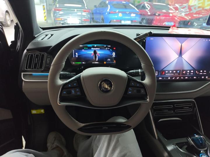 Tang EV 2024 DM-i Honor 112KM Noble photo 6