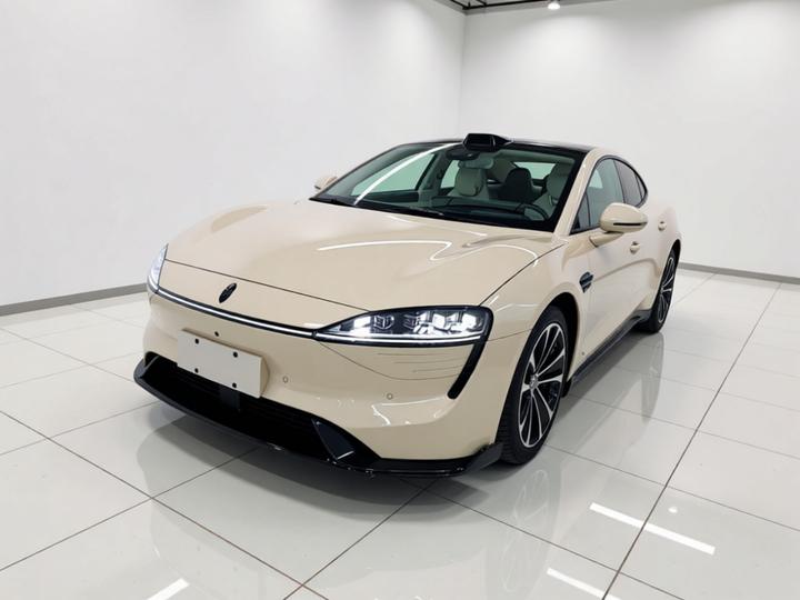 HIMA Luxeed S7 2025 855km Max