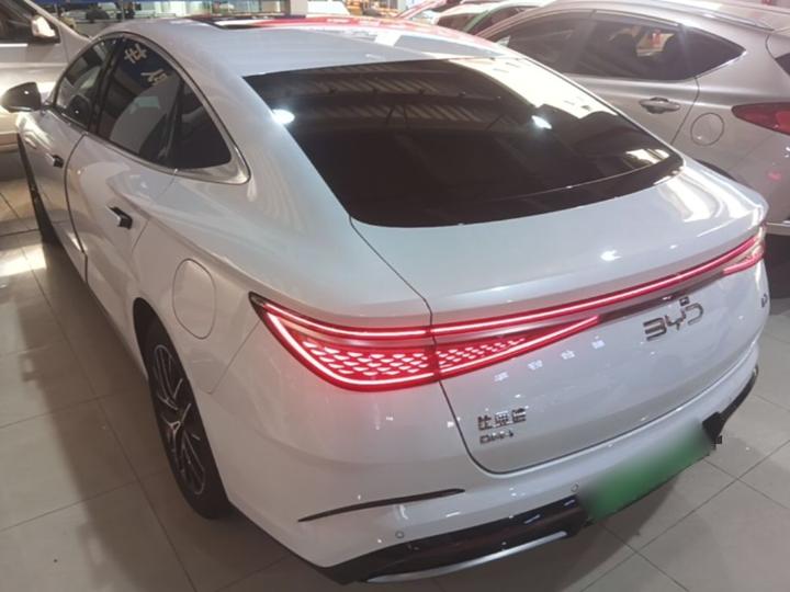 Seal 2023 DM-i 1.5L 121km Premium photo 4