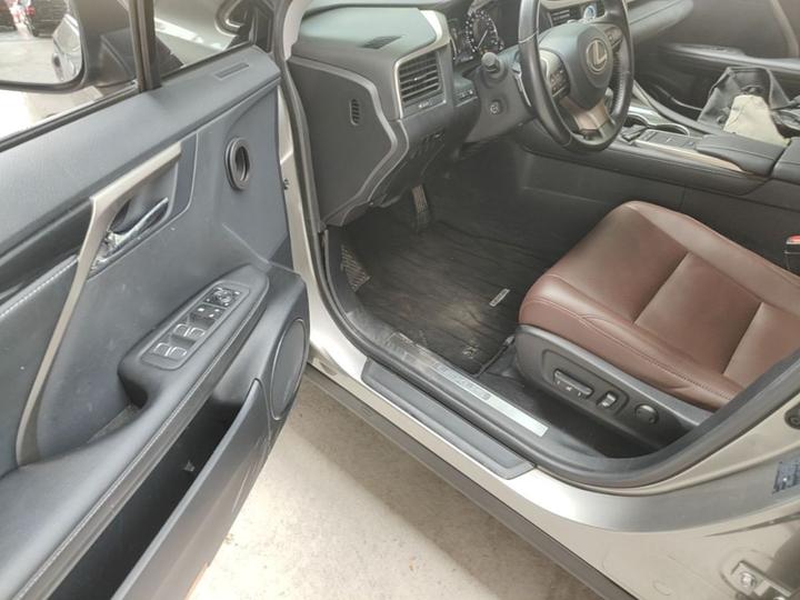 RX 2020 Facelift 300 RWD Elite photo 3