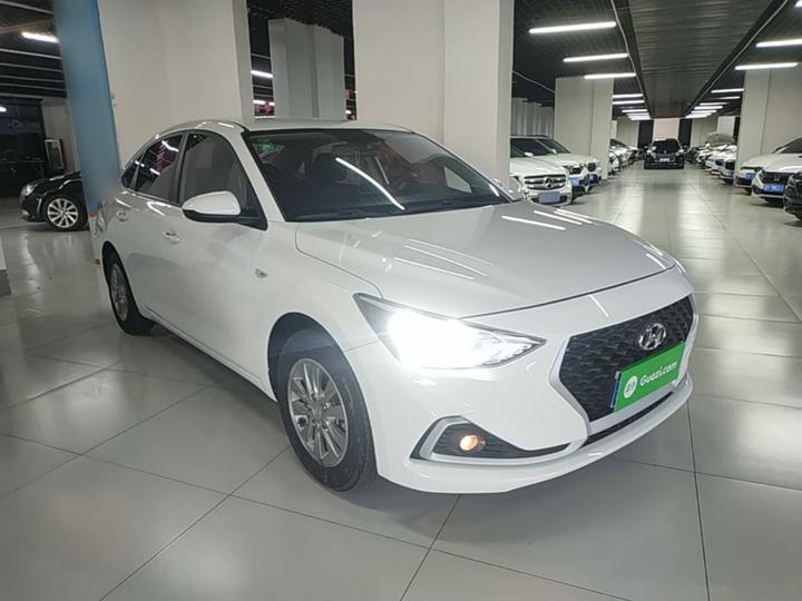 Dynamic 2018 1.6L AT GL China VI photo 3
