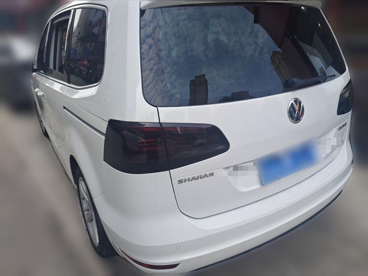 2018 380TSI 7-Seater photo 4