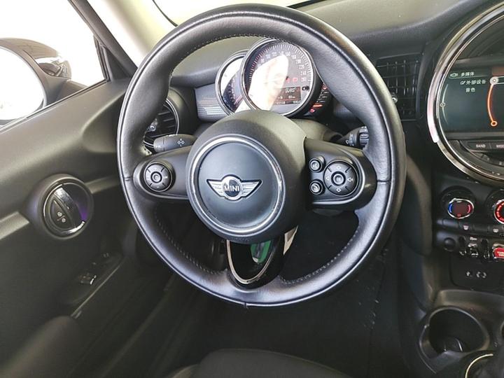 2016 1.5T COOPER photo 6