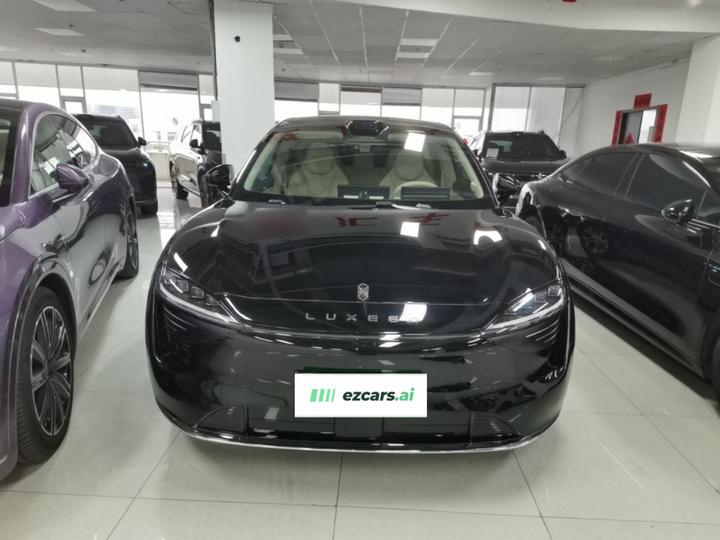 HIMA Luxeed R7 2024 EV 802km Max photo 2
