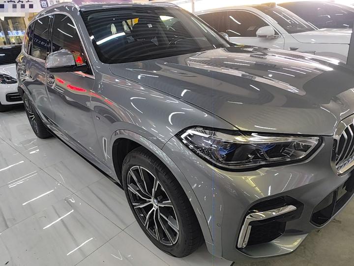 X5 2022 Facelift xDrive 30Li Exclusive M Sport Package photo 3