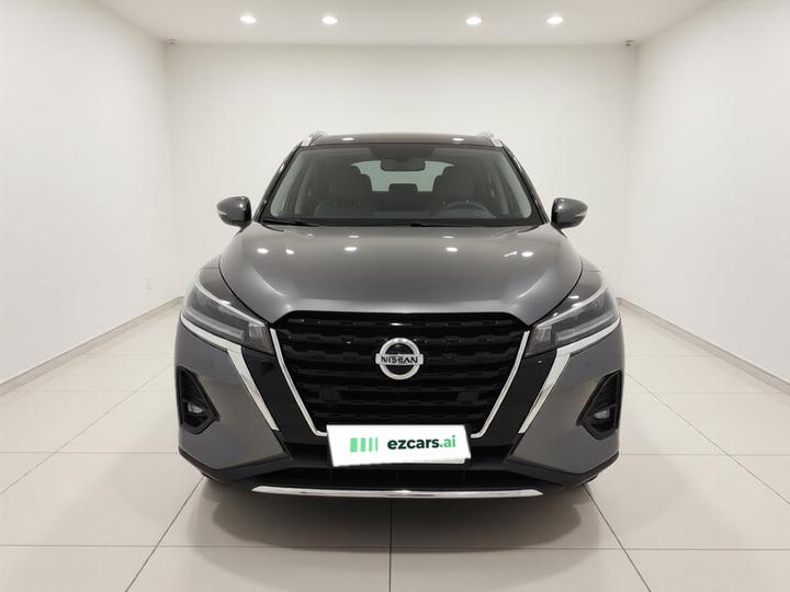 2022 1.5L CVT XV Luxury photo 2