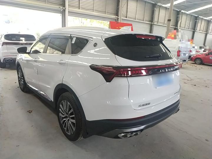 X70 PLUS 2025 Champion 1.5T DCTPRO 5-Seater photo 4