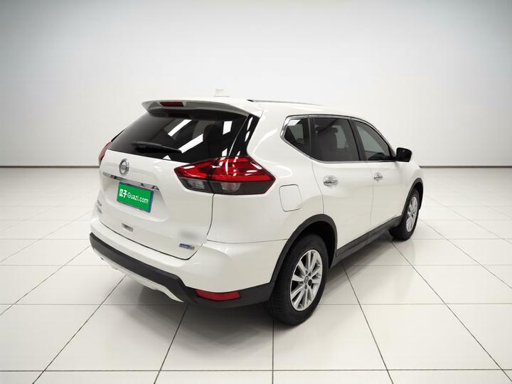 X-Trail 2017 2.0L CVT Comfort 2WD photo 6