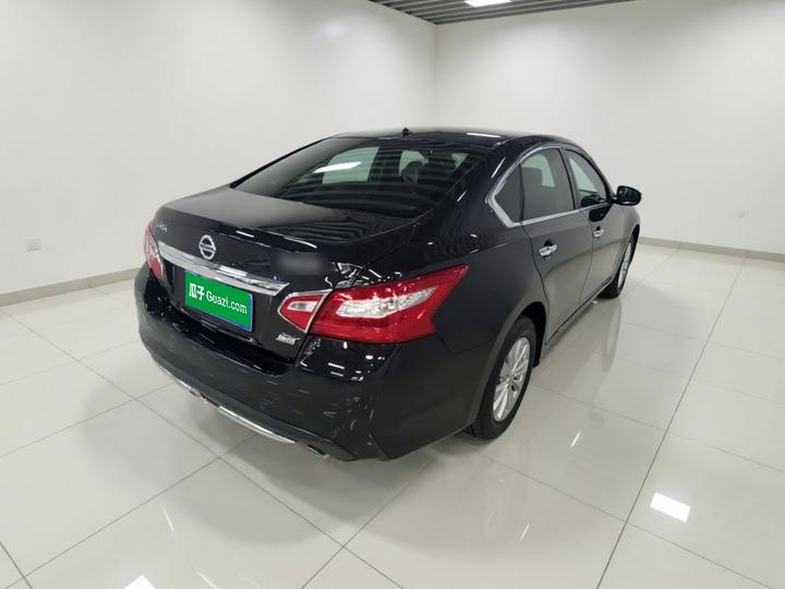 Teana 2016 Facelift 2.0L XL Comfort photo 6
