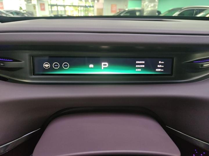 GX 2026 EREV 1585 AWD Ultra Flagship photo 7