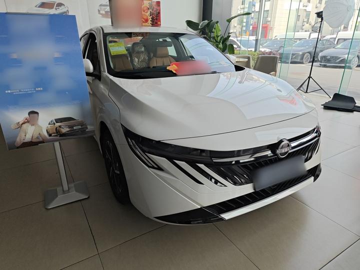 Sylphy 2026 1.6L CVT Tech photo 4