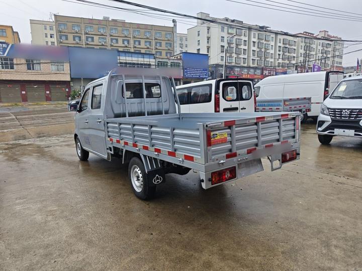 Changan T10EV 2024 EV Double Cab Long Range 46.368kWh photo 5