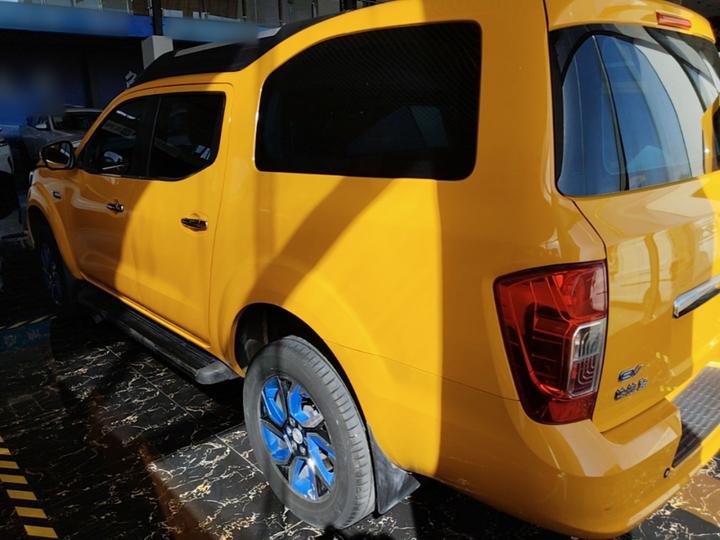 6 EV 2023 Van Standard 320km photo 4