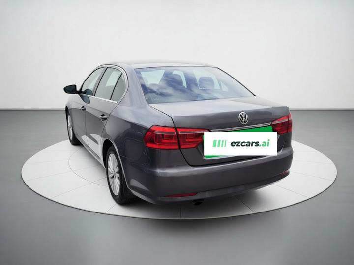 Lavida 2013 Facelift 1.6L AT Luxury photo 4