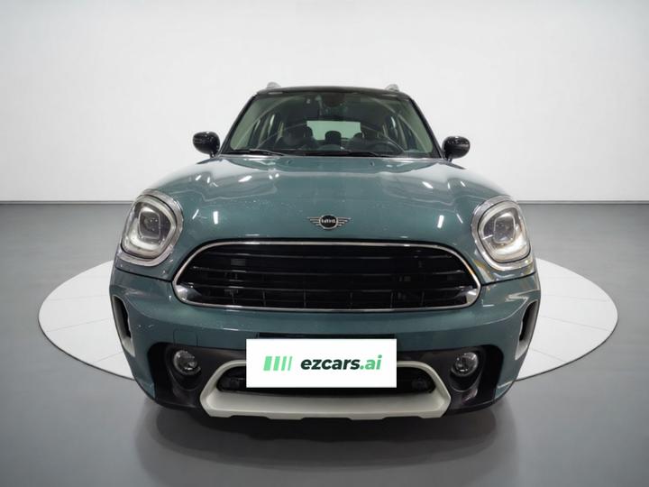 2021 1.5T COOPER ALL4 photo 2