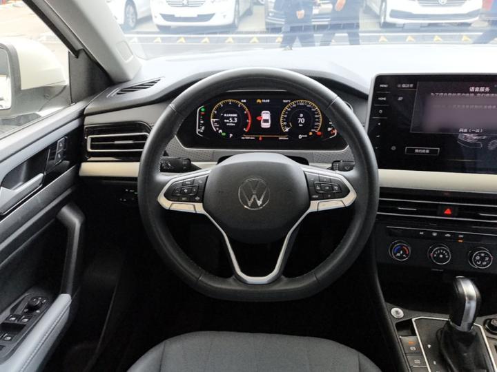 Lavida 2024 1.5L AT photo 6