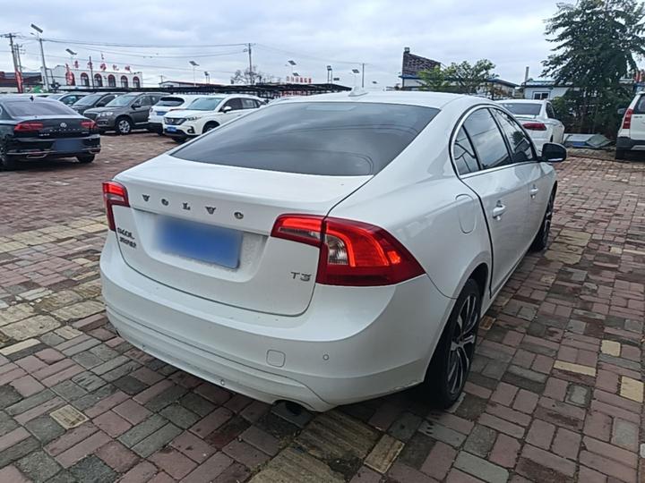 S60 2018 S60L T3 Progressive photo 6