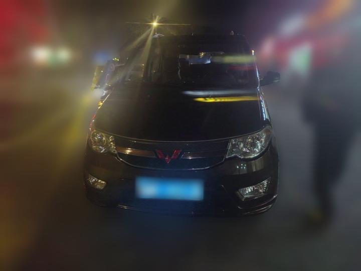 Wuling Hongguang 2016 1.5L Facelift S Comfort photo 2