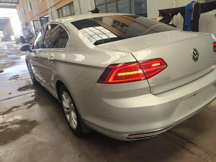 Magotan 2017 330TSI DSG Luxury photo 4