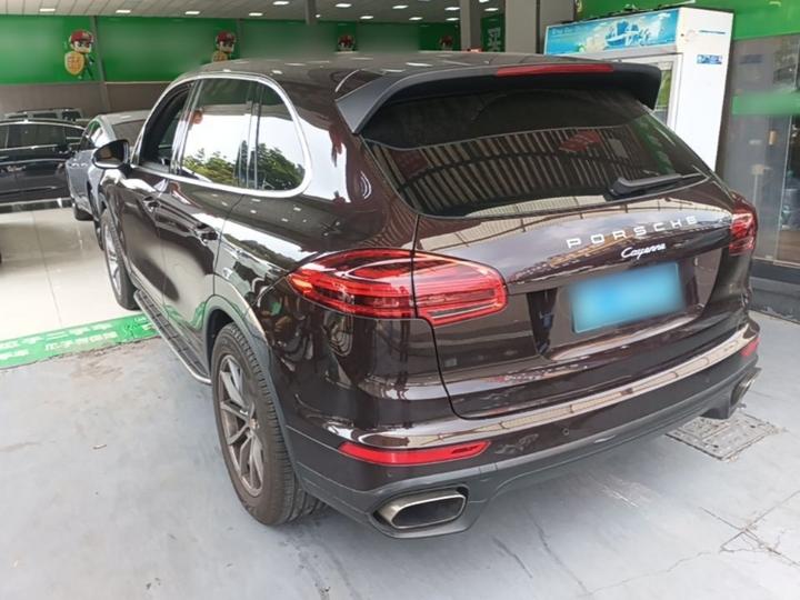 2015 Cayenne 3.0T photo 4
