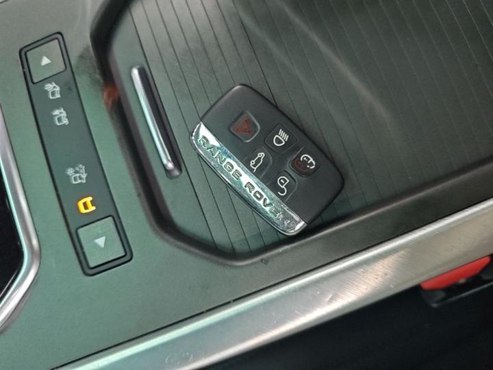 Range Rover Evoque 2018 240PS SE photo 8
