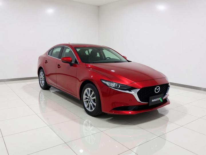 3 Axela 2020 1.5L AT photo 3