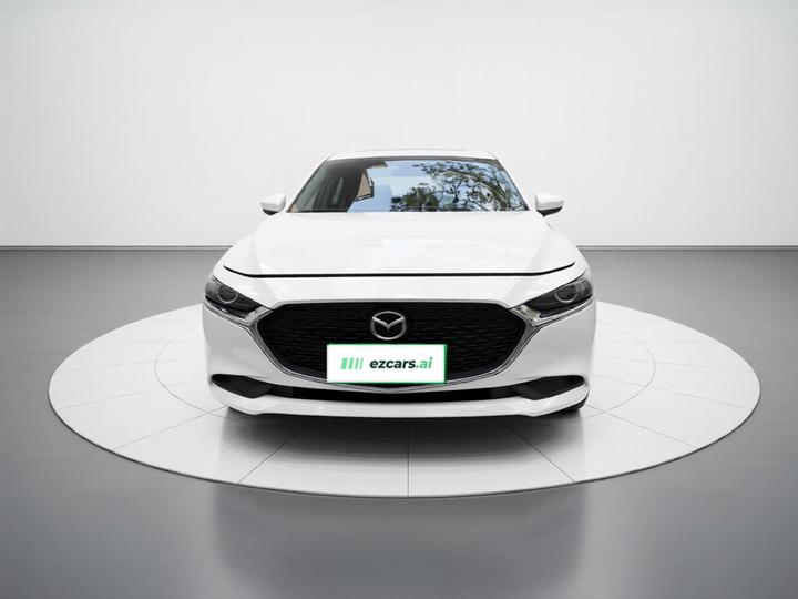 3 Axela 2022 2.0L AT photo 2