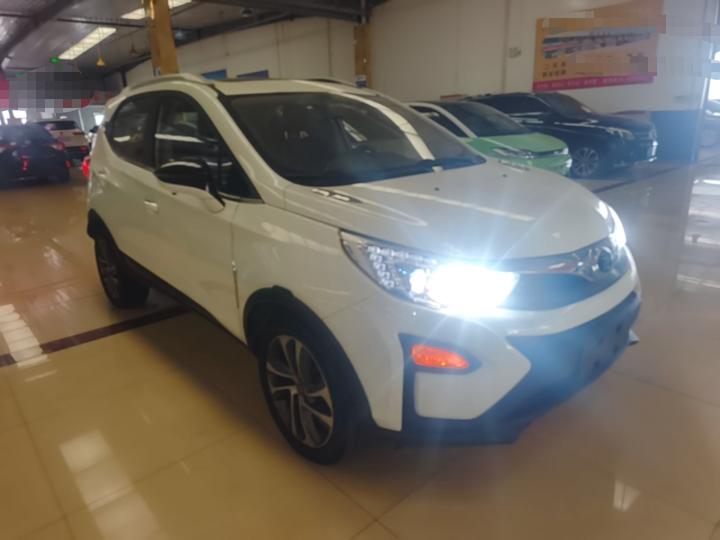 Yuan 2016 1.5L MT Premium photo 3