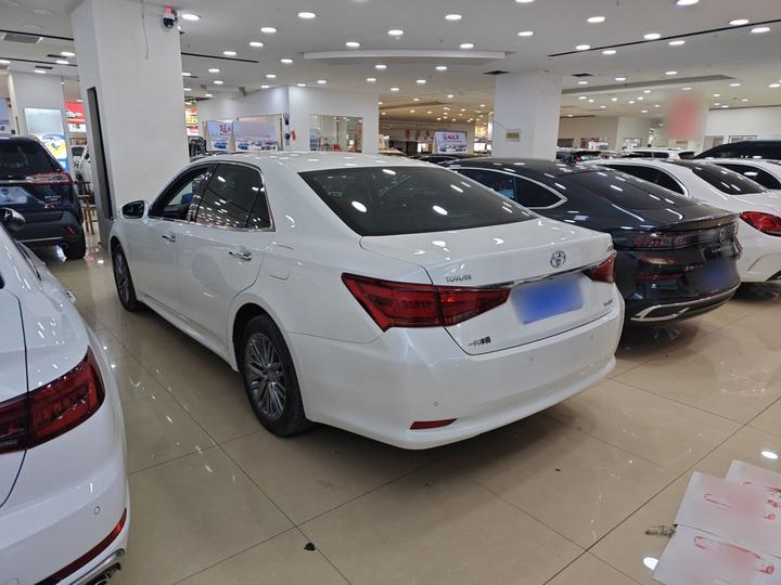Crown 2017 2.0T Sport photo 6