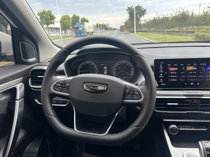 Binyue 2020 Facelift 240T DCT photo 2