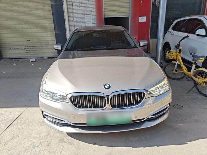 5 Series EV 2020 Upgraded 530Le Luxury photo 2