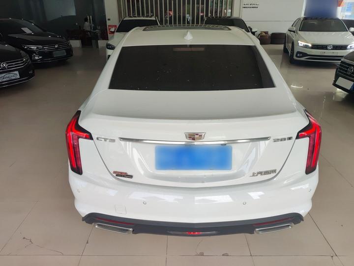 CT5 2021 28T Luxury photo 3