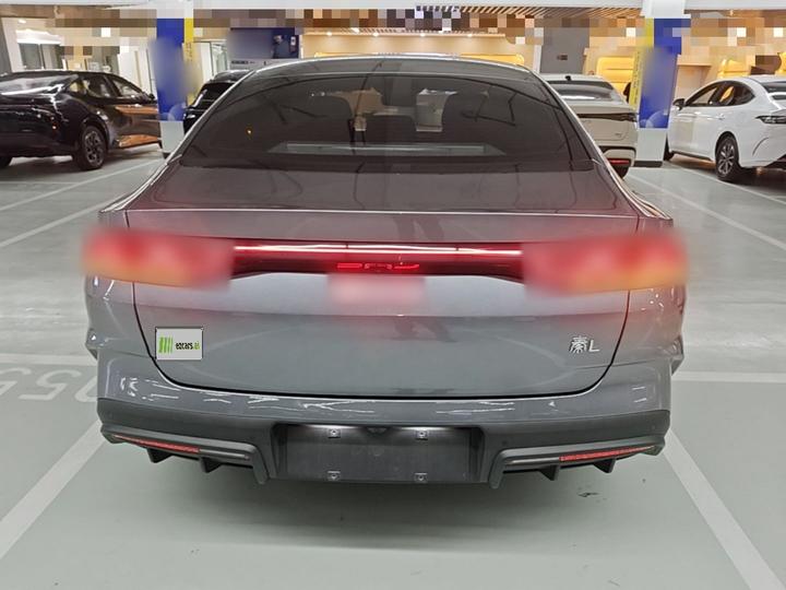 Qin L 2024 DM-i 80KM Leading photo 5